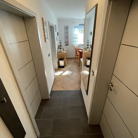 Haus Zur - 1 - Gruzdz Lägenhet