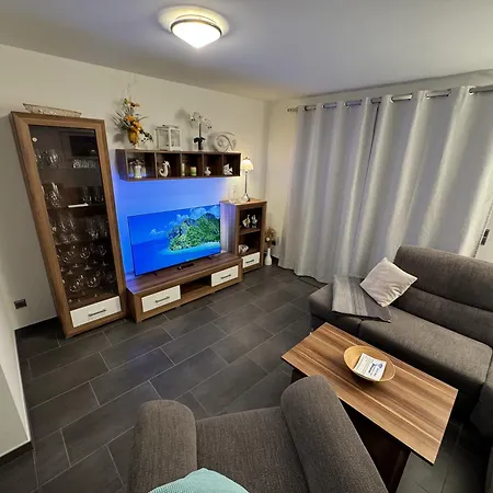 Lägenhet Haus Zur - 1 - Gruzdz